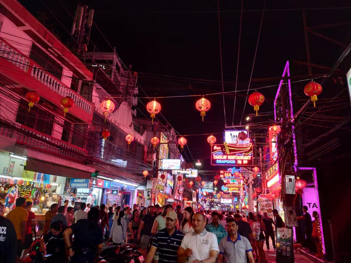 Walking Street Encore Hotel Pattaya Εξωτερικό φωτογραφία